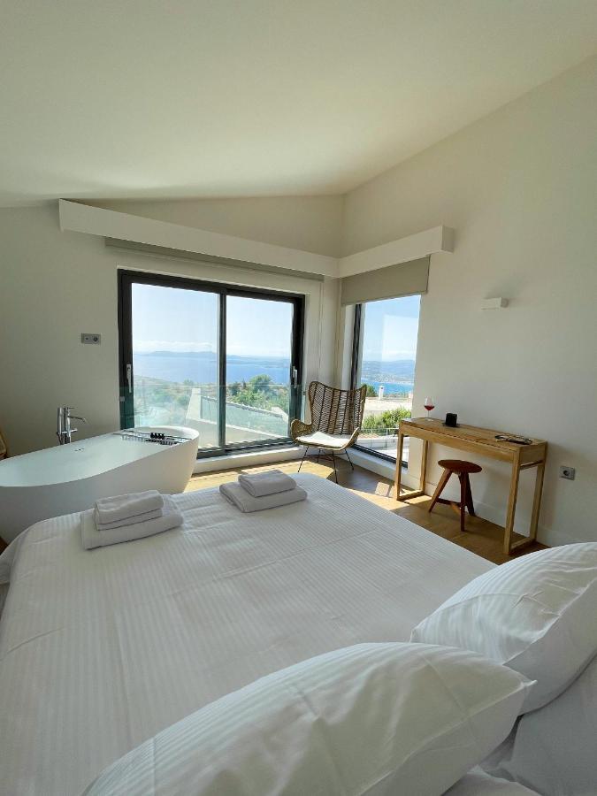 Dimeli - Sea View Villas In Foinikounta Finikounda Exterior foto